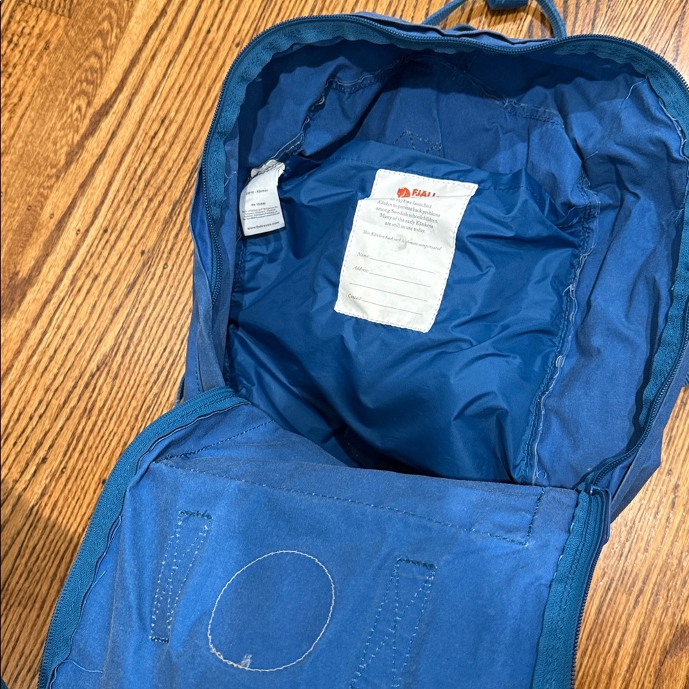 FjallRaven Kånken Blue Backpack - Picture 4 of 5